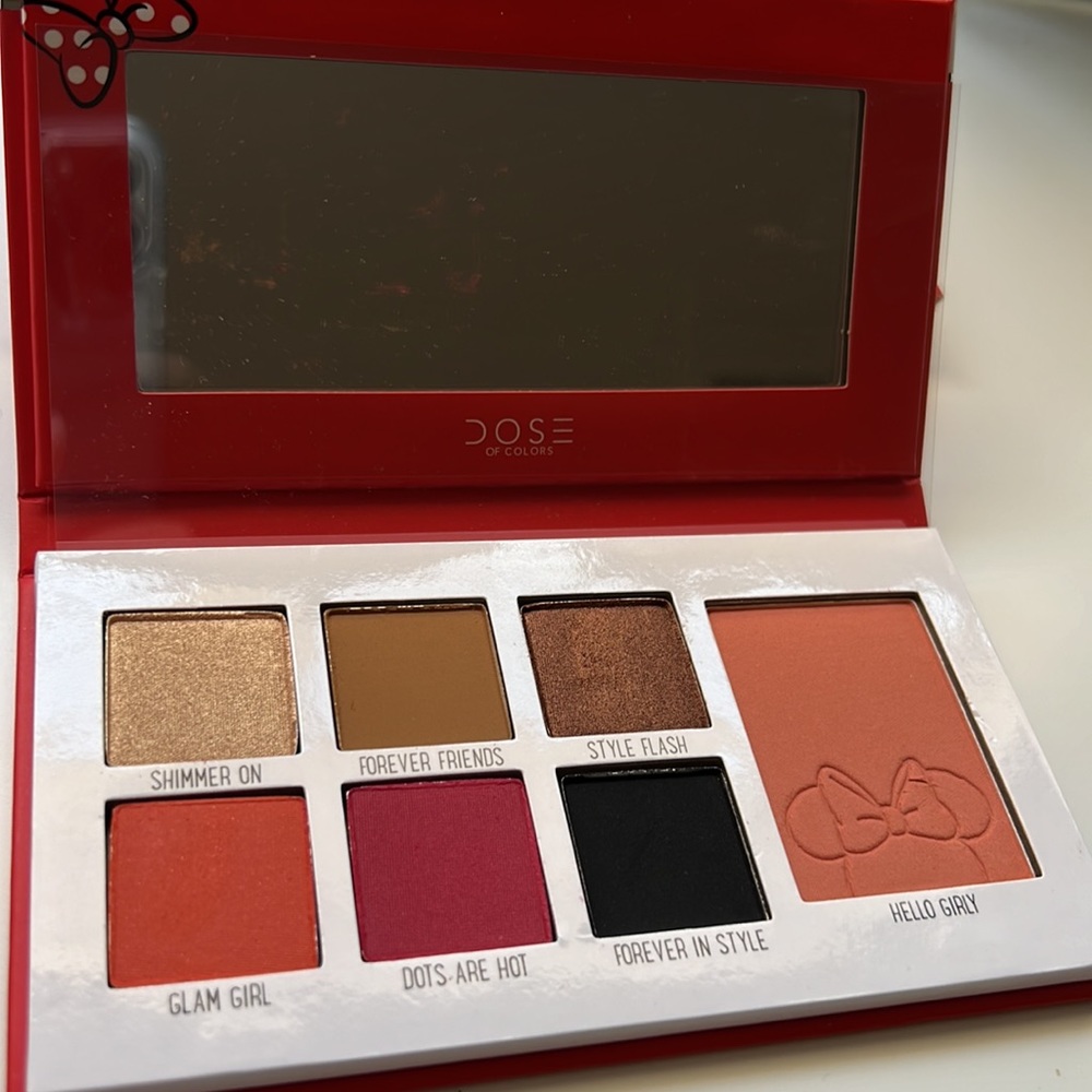 Dose of Colors Minnie Mouse Palette